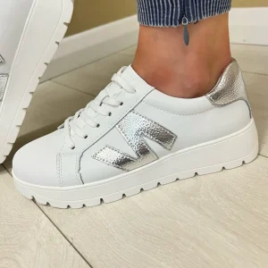 Redz Ladies White/Silver Metallic Laced Trainer CX4776