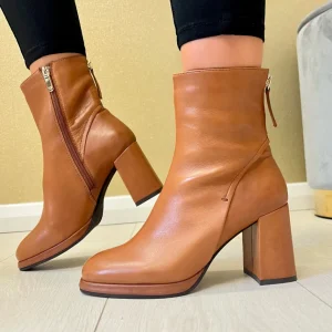 Regarde Le Ciel Tan Soft Leather Block Heel Ankle Boot ANALISA-02