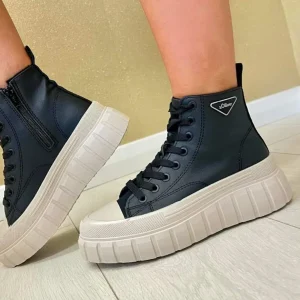S.Oliver Ladies Black Hi-Top Chunky Sole Laced/Zip Trainer 25233-43 001