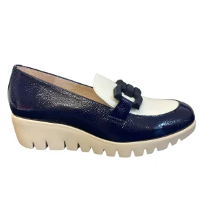Wonders Ladies Navy/Off White Patent Chain Loafer Shoe C-33311-2