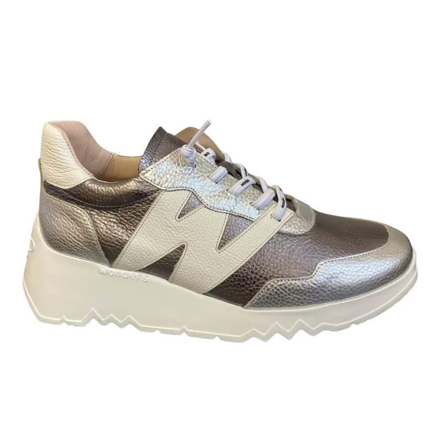 wonders_silverpewter_comb_1.webp Wonders Silver/Pewter Combination Bungee Lace Slip-On Trainer E-6760