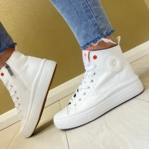 Refresh Ladies White Hi-Top Laced/Zip Trainer 172284