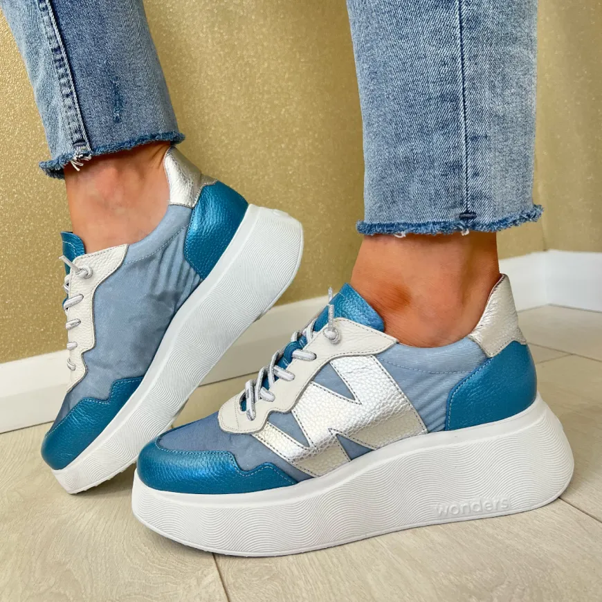 wonders_blueaqua_meshsilv_0.webp Wonders Blue/Aqua Mesh/Silver Bungee Lace Slip-On Trainer A-3622